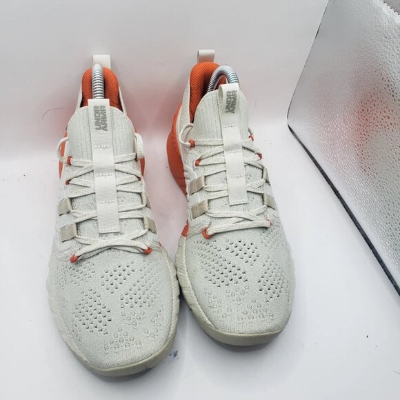 Under Armour Project Rock 3 (3023005-111) running shoes sneakers- Womens 7.5 - Picture 2 of 7